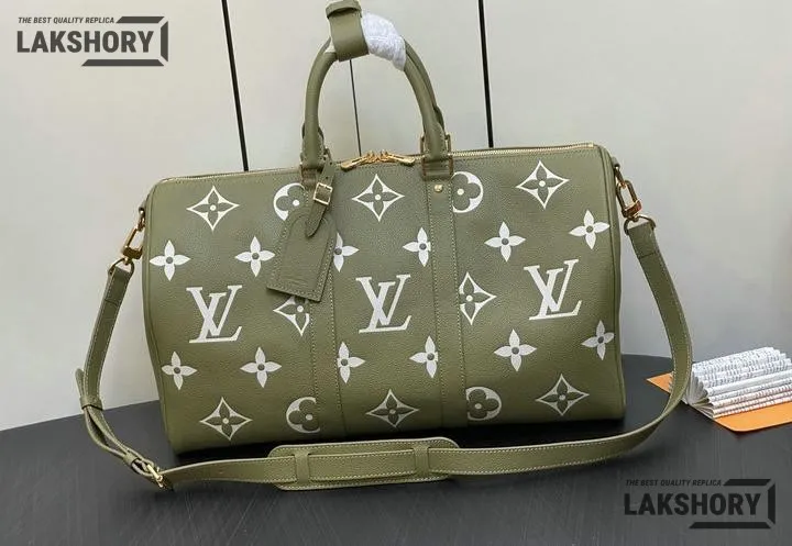 Louis Vuitton 1:1 Mirror Replica Giant Keepall Bandouliere 45 Monogram 45CM/17.7IN Louis Vuitton Replica Keepall Louis Vuitton 1:1 Mirror Replica Giant Keepall Bandouliere 45 Monogram 45CM/17.7IN Louis Vuitton Replica Keepall