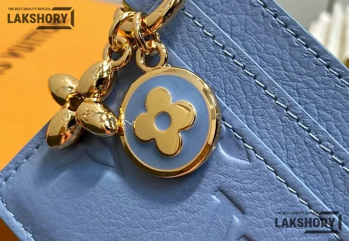 Louis Vuitton 1:1 Mirror Replica LV Charms Card Holder Monogram Empreinte 7CM/2.8IN Louis Vuitton Replica Wallets Louis Vuitton 1:1 Mirror Replica LV Charms Card Holder Monogram Empreinte 7CM/2.8IN Louis Vuitton Replica Wallets