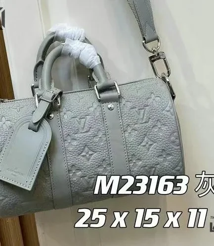 Louis Vuitton 1:1 Mirror Replica Keepall Bandouliere 25 Mineral Gray 25CM/9.8IN Louis Vuitton Replica Keepall