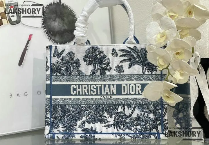 Dior 1:1 Mirror Replica Dioriviera Book Tote Toile de Jouy Palms White & Blue Christian Dior Replica Book Totes Dior 1:1 Mirror Replica Dioriviera Book Tote Toile de Jouy Palms White & Blue Christian Dior Replica Book Totes