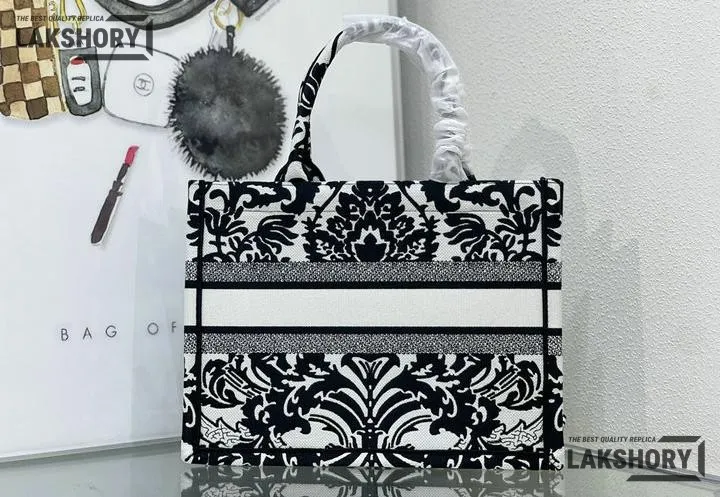 Dior 1:1 Mirror Replica Ornamental Cornely Effect Book Tote Black/White Christian Dior Replica Book Totes Dior 1:1 Mirror Replica Ornamental Cornely Effect Book Tote Black/White Christian Dior Replica Book Totes