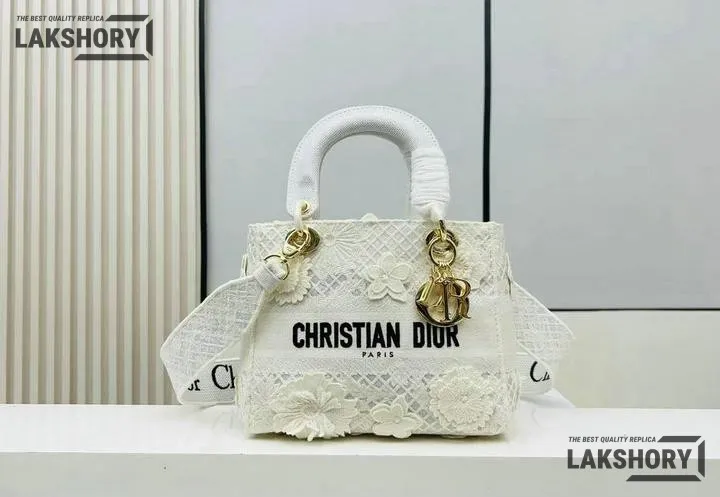 Dior 1:1 Mirror Replica Embroidery Macrame Lady D-Lite 24CM/9.4IN Christian Dior Replica Lady Dior 1:1 Mirror Replica Embroidery Macrame Lady D-Lite 24CM/9.4IN Christian Dior Replica Lady