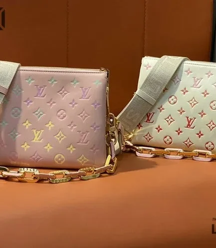 Louis Vuitton 1:1 Mirror Replica Coussin PM Lambskin Coussin 26CM/10.2IN Louis Vuitton Replica Coussin