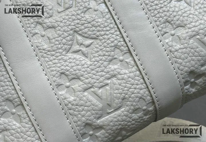 Louis Vuitton 1:1 Mirror Replica Keepall Bandouliere 25 Mineral Gray 25CM/9.8IN Louis Vuitton Replica Keepall Louis Vuitton 1:1 Mirror Replica Keepall Bandouliere 25 Mineral Gray 25CM/9.8IN Louis Vuitton Replica Keepall