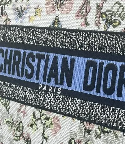 Dior 1:1 Mirror Replica Dioramour Book Tote Latte Amour 1947 Motif & Latte Christian Dior Replica Book Totes