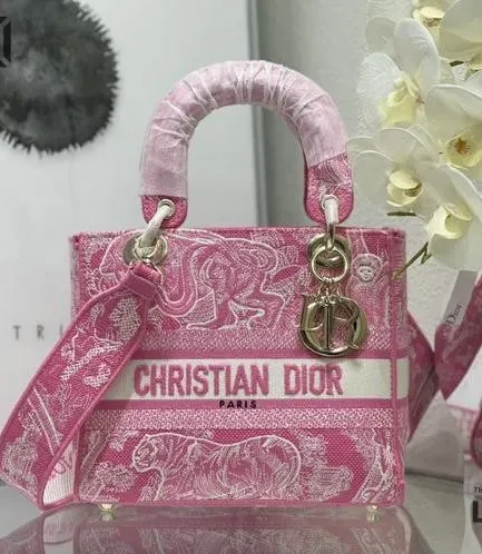 Dior 1:1 Mirror Replica Toile De Jouy Reverse Lady D-Lite Fluorescent Pink 24CM/9.4IN Christian Dior Replica Lady