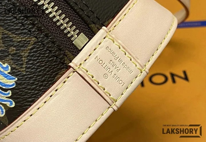 Louis Vuitton 1:1 Mirror Replica Monogram LV x YK Alma BB Bag 23.5CM/9.3IN Louis Vuitton Replica Alma Louis Vuitton 1:1 Mirror Replica Monogram LV x YK Alma BB Bag 23.5CM/9.3IN Louis Vuitton Replica Alma