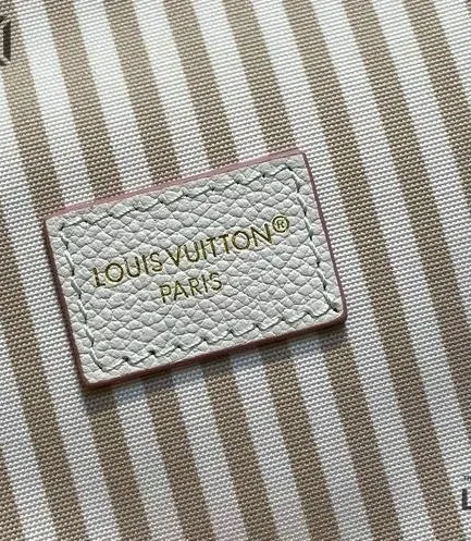 Louis Vuitton 1:1 Mirror Replica NoNo MM Monogram Empreinte 26CM/10.2IN Louis Vuitton Replica Neo