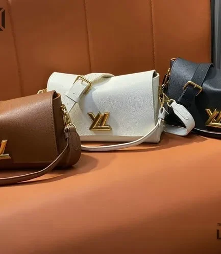 Louis Vuitton 1:1 Mirror Replica Calfskin Soft Twist Shoulder Bag 27CM/10.6IN Louis Vuitton Replica Twist