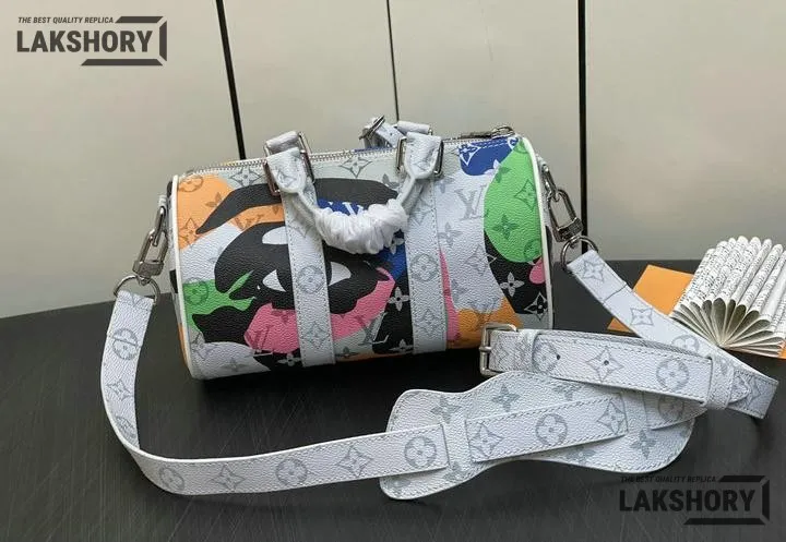 Louis Vuitton 1:1 Mirror Replica Keepall Bandoulire 25 Monogram Eclipse Multicolor 25CM/9.8IN Louis Vuitton Replica Keepall Louis Vuitton 1:1 Mirror Replica Keepall Bandoulire 25 Monogram Eclipse Multicolor 25CM/9.8IN Louis Vuitton Replica Keepall