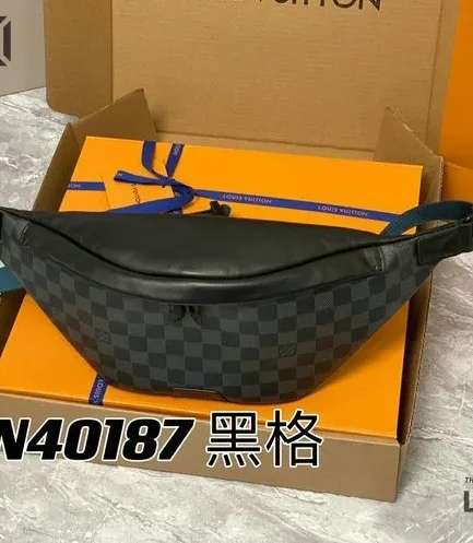 Louis Vuitton 1:1 Mirror Replica Discovery Bumbag PM Monogram Eclipse 47CM/18.5IN Louis Vuitton Replica Bumbag