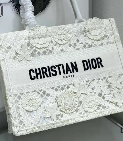 Dior 1:1 Mirror Replica Dentelle Book Tote Embroidered White 42CM/16.5IN Christian Dior Replica Book Totes