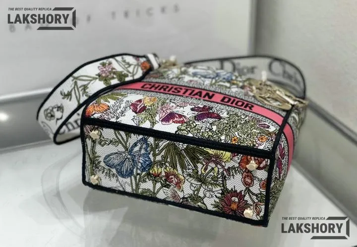 Dior 1:1 Mirror Replica Medium Lady D-Lite Embroidery Multicolor 24CM/9.4IN Christian Dior Replica Lady Dior 1:1 Mirror Replica Medium Lady D-Lite Embroidery Multicolor 24CM/9.4IN Christian Dior Replica Lady