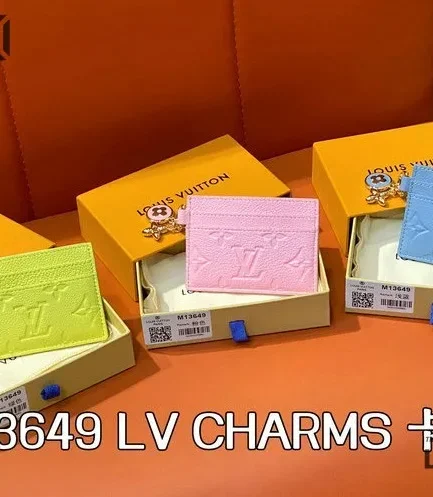 Louis Vuitton 1:1 Mirror Replica LV Charms Card Holder Monogram Empreinte 7CM/2.8IN Louis Vuitton Replica Wallets Louis Vuitton 1:1 Mirror Replica LV Charms Card Holder Monogram Empreinte 7CM/2.8IN Louis Vuitton Replica Wallets