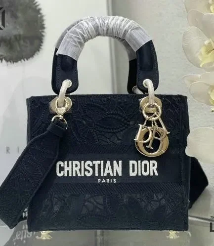 Dior 1:1 Mirror Replica Black Macramé Medium Lady D-Lite 24CM/9.4IN Christian Dior Replica Lady