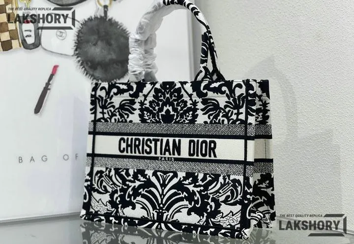 Dior 1:1 Mirror Replica Ornamental Cornely Effect Book Tote Black/White Christian Dior Replica Book Totes Dior 1:1 Mirror Replica Ornamental Cornely Effect Book Tote Black/White Christian Dior Replica Book Totes