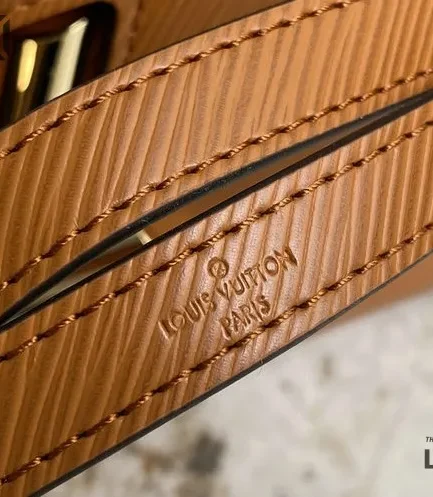 Louis Vuitton 1:1 Mirror Replica Epi Twist Shoulder Bag MM Gold 23CM/9.1IN Louis Vuitton Replica Twist