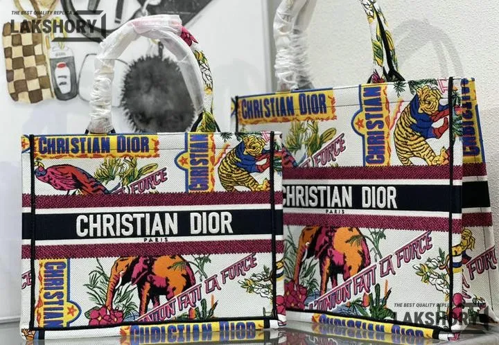 Dior 1:1 Mirror Replica Animal Jungle Book Tote Motif Embroidery Multicolour Christian Dior Replica Book Totes Dior 1:1 Mirror Replica Animal Jungle Book Tote Motif Embroidery Multicolour Christian Dior Replica Book Totes