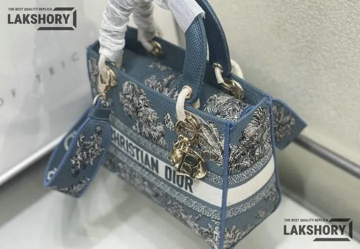 Dior 1:1 Mirror Replica Dioriviera Lady D-Lite Celestial Navy Toile de Jouy 24CM/9.4IN Christian Dior Replica Lady Dior 1:1 Mirror Replica Dioriviera Lady D-Lite Celestial Navy Toile de Jouy 24CM/9.4IN Christian Dior Replica Lady