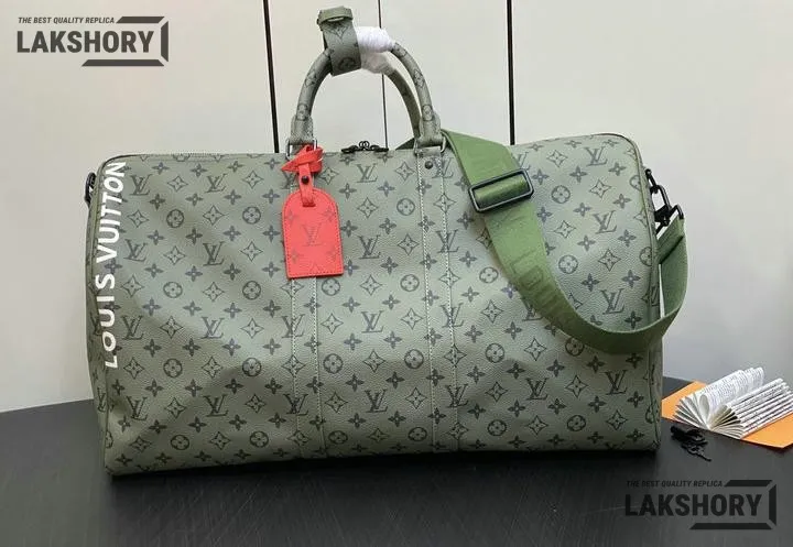 Louis Vuitton 1:1 Mirror Replica Keepall Bandouliere Khaki Green/Vermillion Red Louis Vuitton Replica Keepall Louis Vuitton 1:1 Mirror Replica Keepall Bandouliere Khaki Green/Vermillion Red Louis Vuitton Replica Keepall