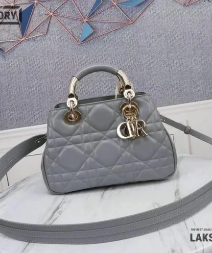 Dior 1:1 Mirror Replica Small Lady Dior 95.22 Embossed 24CM/9.4IN Christian Dior Replica Lady