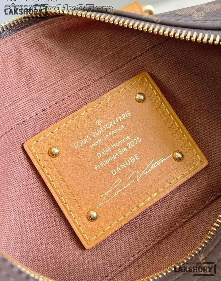 Louis Vuitton 1:1 Mirror Replica Keepall Bandoulire 25 Monogram Bag 25CM/9.8IN Louis Vuitton Replica Keepall Louis Vuitton 1:1 Mirror Replica Keepall Bandoulire 25 Monogram Bag 25CM/9.8IN Louis Vuitton Replica Keepall