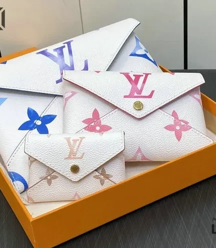 Louis Vuitton 1:1 Mirror Replica Giant By The Pool Kirigami Pochette Set Blue Rose Beige Louis Vuitton Replica Pochette Accessories