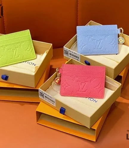 Louis Vuitton 1:1 Mirror Replica LV Charms Card Holder Monogram 7CM/2.8IN Louis Vuitton Replica Wallets