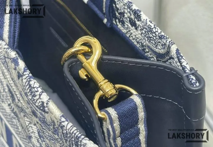 Dior 1:1 Mirror Replica Ecru & Blue Toile de Jouy Embroidery Book Tote Christian Dior Replica Book Totes Dior 1:1 Mirror Replica Ecru & Blue Toile de Jouy Embroidery Book Tote Christian Dior Replica Book Totes