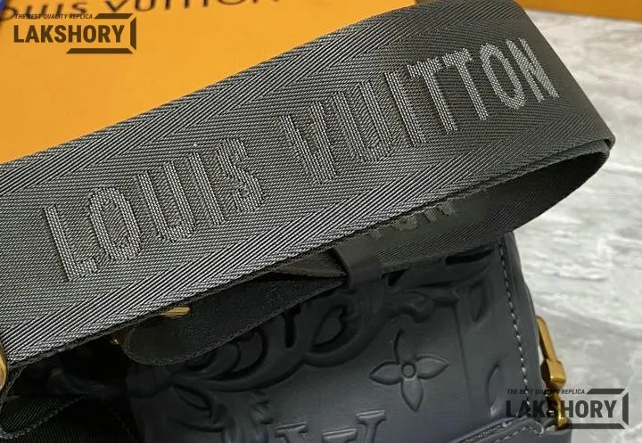 Louis Vuitton 1:1 Mirror Replica Calfskin Debossed Monogram Versailles City Keepall 27CM/10.6IN Louis Vuitton Replica Keepall Louis Vuitton 1:1 Mirror Replica Calfskin Debossed Monogram Versailles City Keepall 27CM/10.6IN Louis Vuitton Replica Keepall