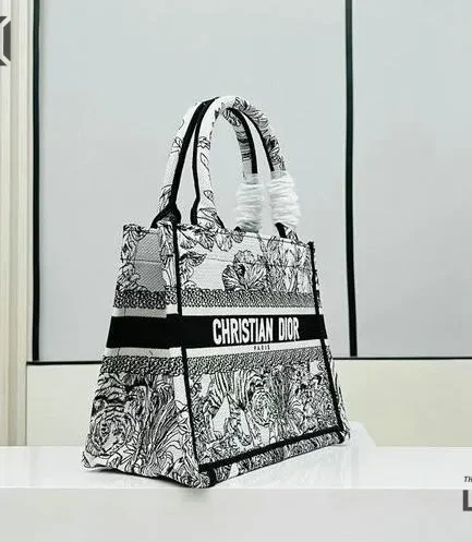 Dior 1:1 Mirror Replica Toile De Jouy Tiger Jungle Book Tote 26.5CM/10.4IN Christian Dior Replica Book Totes
