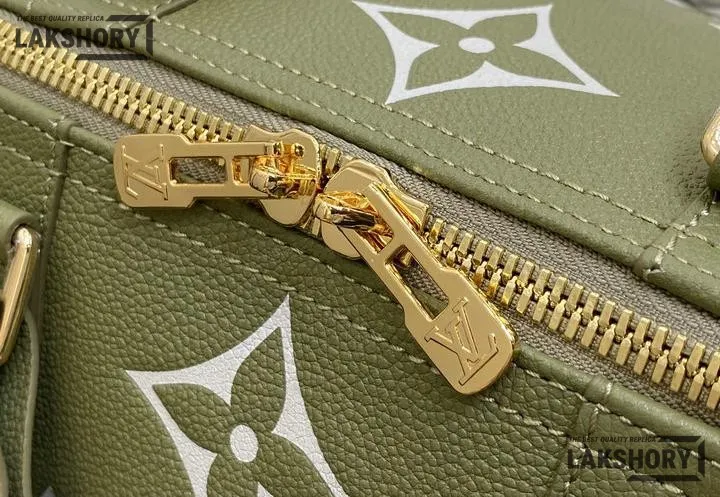 Louis Vuitton 1:1 Mirror Replica Giant Keepall Bandouliere 45 Monogram 45CM/17.7IN Louis Vuitton Replica Keepall Louis Vuitton 1:1 Mirror Replica Giant Keepall Bandouliere 45 Monogram 45CM/17.7IN Louis Vuitton Replica Keepall