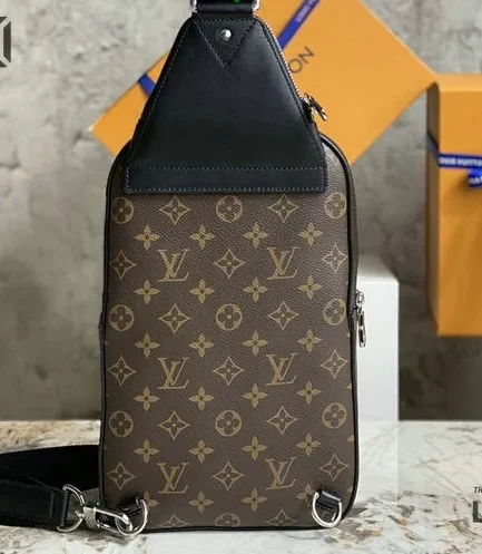 Louis Vuitton 1:1 Mirror Replica Avenue Slingbag NM Leather Bag for Men 31CM/12.2IN Louis Vuitton Replica Avenue
