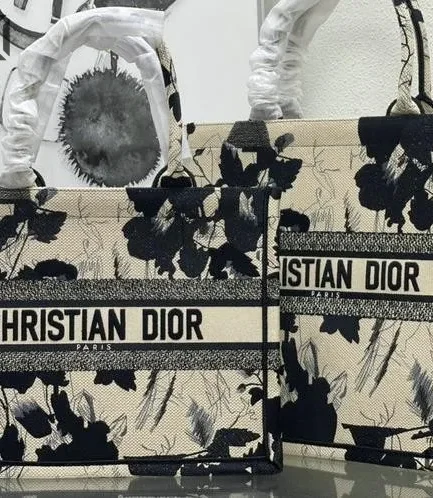 Dior 1:1 Mirror Replica Embroidery Canvas Book Tote Beige/Black Christian Dior Replica Book Totes