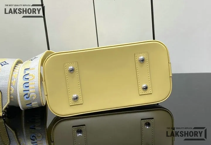 Louis Vuitton 1:1 Mirror Replica Monogram Alma PM Bag 23.5CM/9.3IN Louis Vuitton Replica Alma Louis Vuitton 1:1 Mirror Replica Monogram Alma PM Bag 23.5CM/9.3IN Louis Vuitton Replica Alma