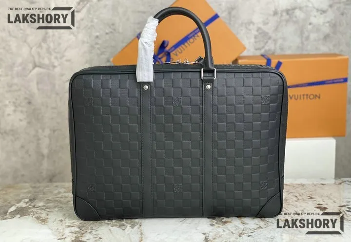 Louis Vuitton 1:1 Mirror Replica Damier Infini Porte-Documents Voyage GM Onyx 41CM/16.1IN Louis Vuitton Replica Business Bags Louis Vuitton 1:1 Mirror Replica Damier Infini Porte-Documents Voyage GM Onyx 41CM/16.1IN Louis Vuitton Replica Business Bags