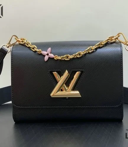 Louis Vuitton 1:1 Mirror Replica Epi Twist Braided Strap Shoulder Bag MM 23CM/9.1IN Louis Vuitton Replica Twist