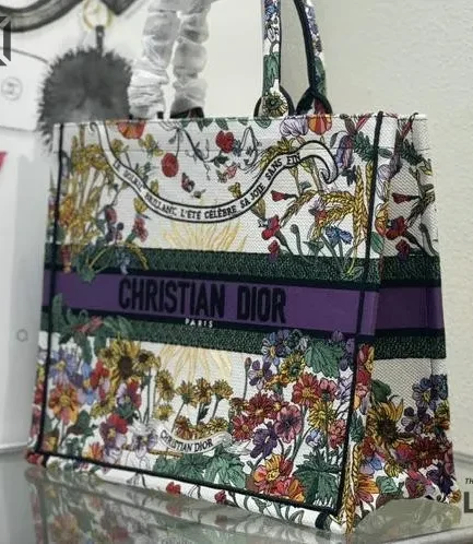 Dior 1:1 Mirror Replica Book Tote Le Soleil Brilliant Embroidery Canvas Christian Dior Replica Book Totes
