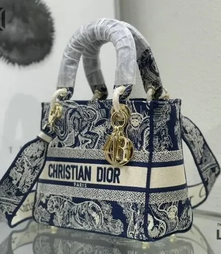 Dior 1:1 Mirror Replica Lady D-Lite Blue Toile de Jouy Reverse 24CM/9.4IN Christian Dior Replica Lady