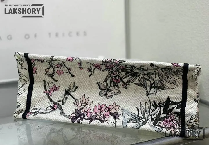 Dior 1:1 Mirror Replica Book Tote Multicolor Saisons Printemps-Été Embroidery Christian Dior Replica Book Totes Dior 1:1 Mirror Replica Book Tote Multicolor Saisons Printemps-Été Embroidery Christian Dior Replica Book Totes