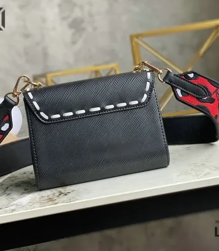Louis Vuitton 1:1 Mirror Replica Epi Wild At Heart Twist PM Black Shoulder Bag 19CM/7.5IN Louis Vuitton Replica Twist
