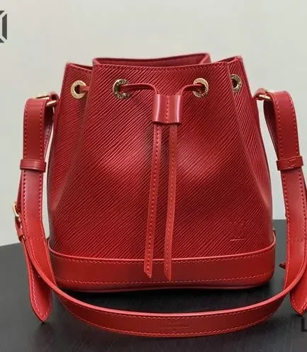 Louis Vuitton 1:1 Mirror Replica Epi Grained Leather Noé BB 20CM/7.9IN Louis Vuitton Replica Neo