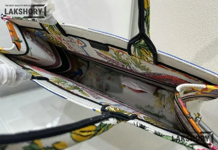 Dior 1:1 Mirror Replica Animal Jungle Book Tote Motif Embroidery Multicolour Christian Dior Replica Book Totes Dior 1:1 Mirror Replica Animal Jungle Book Tote Motif Embroidery Multicolour Christian Dior Replica Book Totes