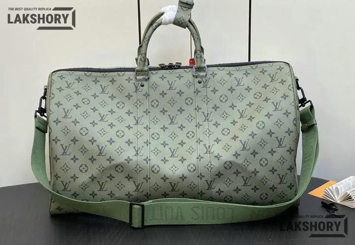Louis Vuitton 1:1 Mirror Replica Keepall Bandouliere Khaki Green/Vermillion Red Louis Vuitton Replica Keepall Louis Vuitton 1:1 Mirror Replica Keepall Bandouliere Khaki Green/Vermillion Red Louis Vuitton Replica Keepall