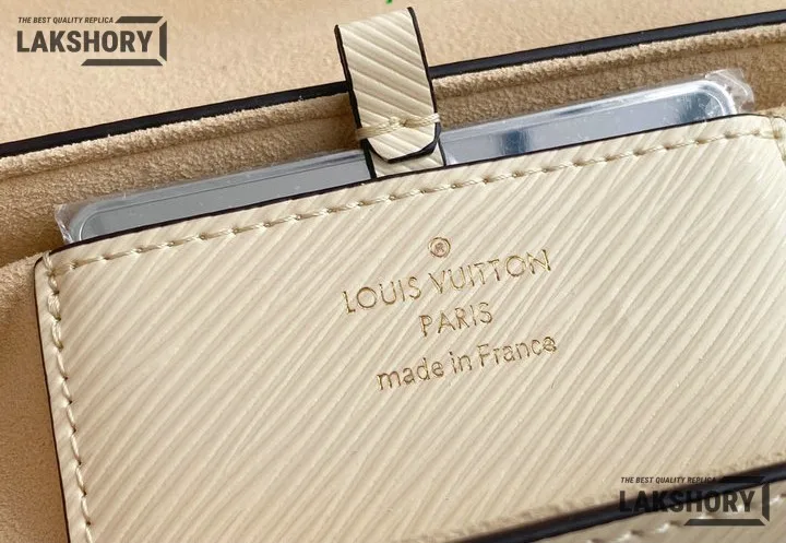 Louis Vuitton 1:1 Mirror Replica Twist MM Epi Leather Shoulder Bag 23CM/9.1IN Louis Vuitton Replica Twist Louis Vuitton 1:1 Mirror Replica Twist MM Epi Leather Shoulder Bag 23CM/9.1IN Louis Vuitton Replica Twist