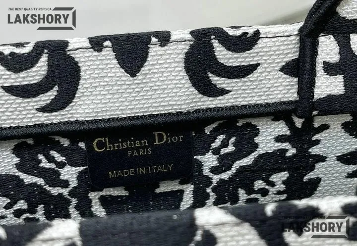 Dior 1:1 Mirror Replica Ornamental Cornely Effect Book Tote Black/White Christian Dior Replica Book Totes Dior 1:1 Mirror Replica Ornamental Cornely Effect Book Tote Black/White Christian Dior Replica Book Totes