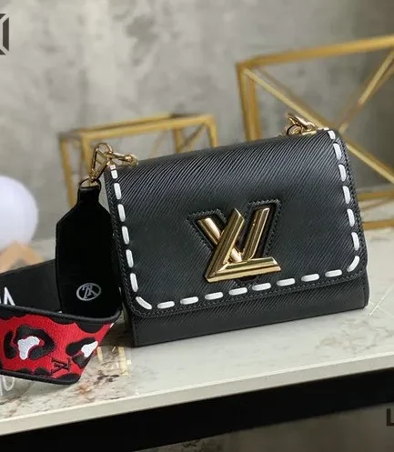 Louis Vuitton 1:1 Mirror Replica Epi Wild At Heart Twist PM Black Shoulder Bag 19CM/7.5IN Louis Vuitton Replica Twist