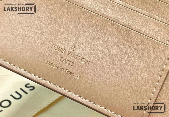 Louis Vuitton 1:1 Mirror Replica Multiple Wallet Taurillon Monogram 11CM/4.3IN Louis Vuitton Replica Wallets Louis Vuitton 1:1 Mirror Replica Multiple Wallet Taurillon Monogram 11CM/4.3IN Louis Vuitton Replica Wallets