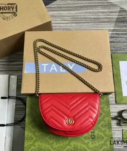 Gucci 1:1 Mirror Replica GG Marmont Half Moon Chain Crossbody 20CM/7.9IN Gucci Replica Marmont Bags
