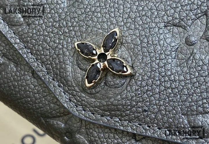 Louis Vuitton 1:1 Mirror Replica Sarah Wallet Monogram Empreinte 19CM/7.5IN Louis Vuitton Replica Wallets Louis Vuitton 1:1 Mirror Replica Sarah Wallet Monogram Empreinte 19CM/7.5IN Louis Vuitton Replica Wallets